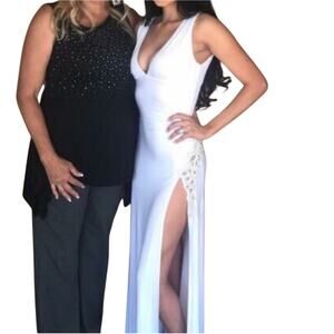 New Sky White V-Neck Maxi Embroidered Jersey Dress Gown Women's Size L